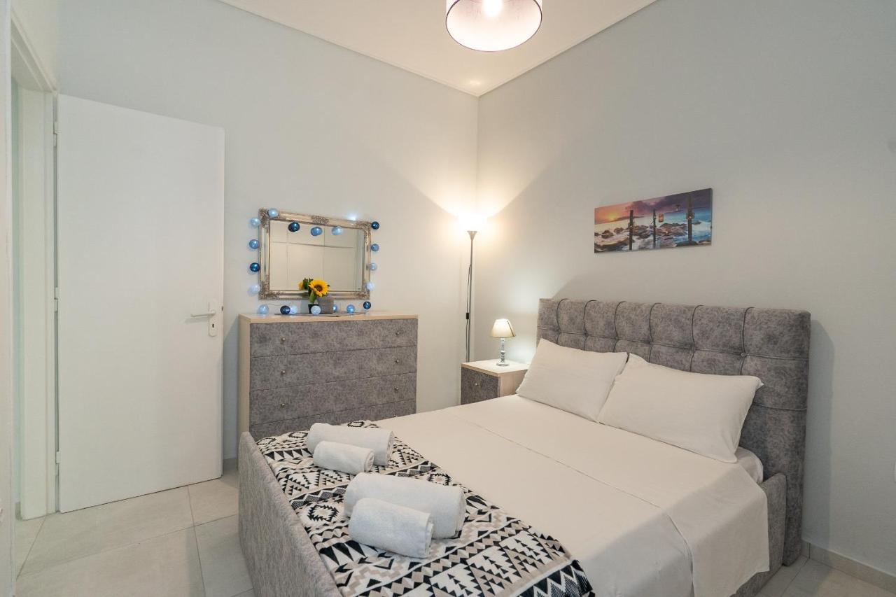 Comfy Apt Next To Metro Atena Exterior foto