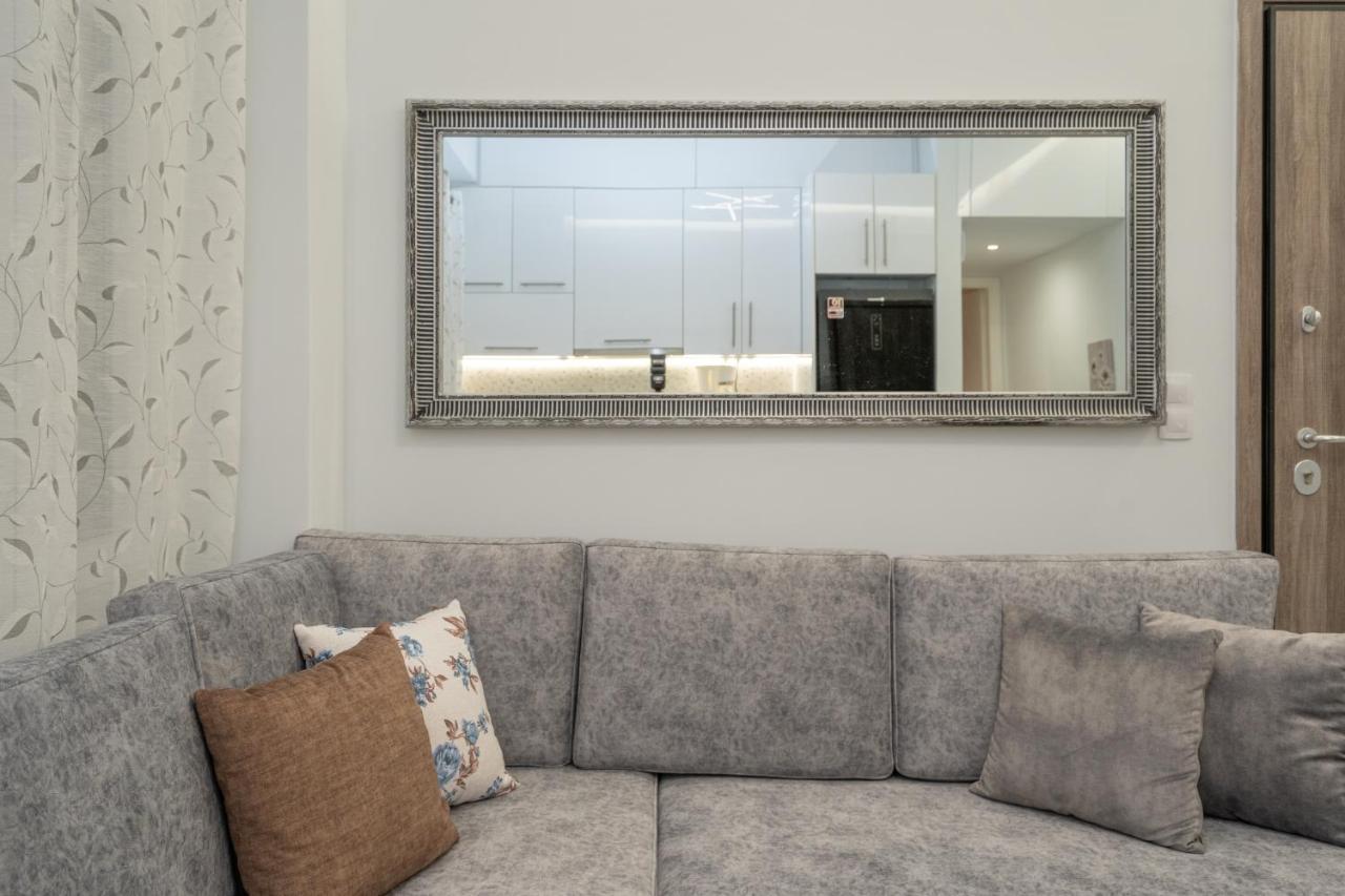 Comfy Apt Next To Metro Atena Exterior foto
