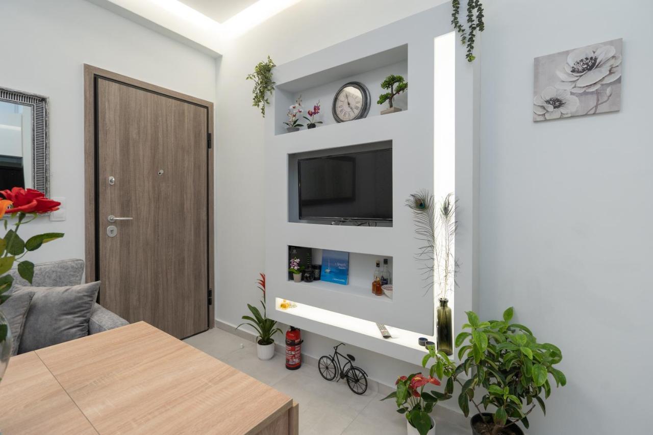 Comfy Apt Next To Metro Atena Exterior foto
